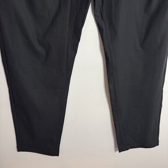 Fabletics Men's The Don 5-Pocket Pants Black Size 38x32 - Picture 2 of 6